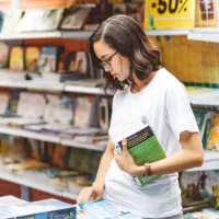 people virtual terminal teenage buying books